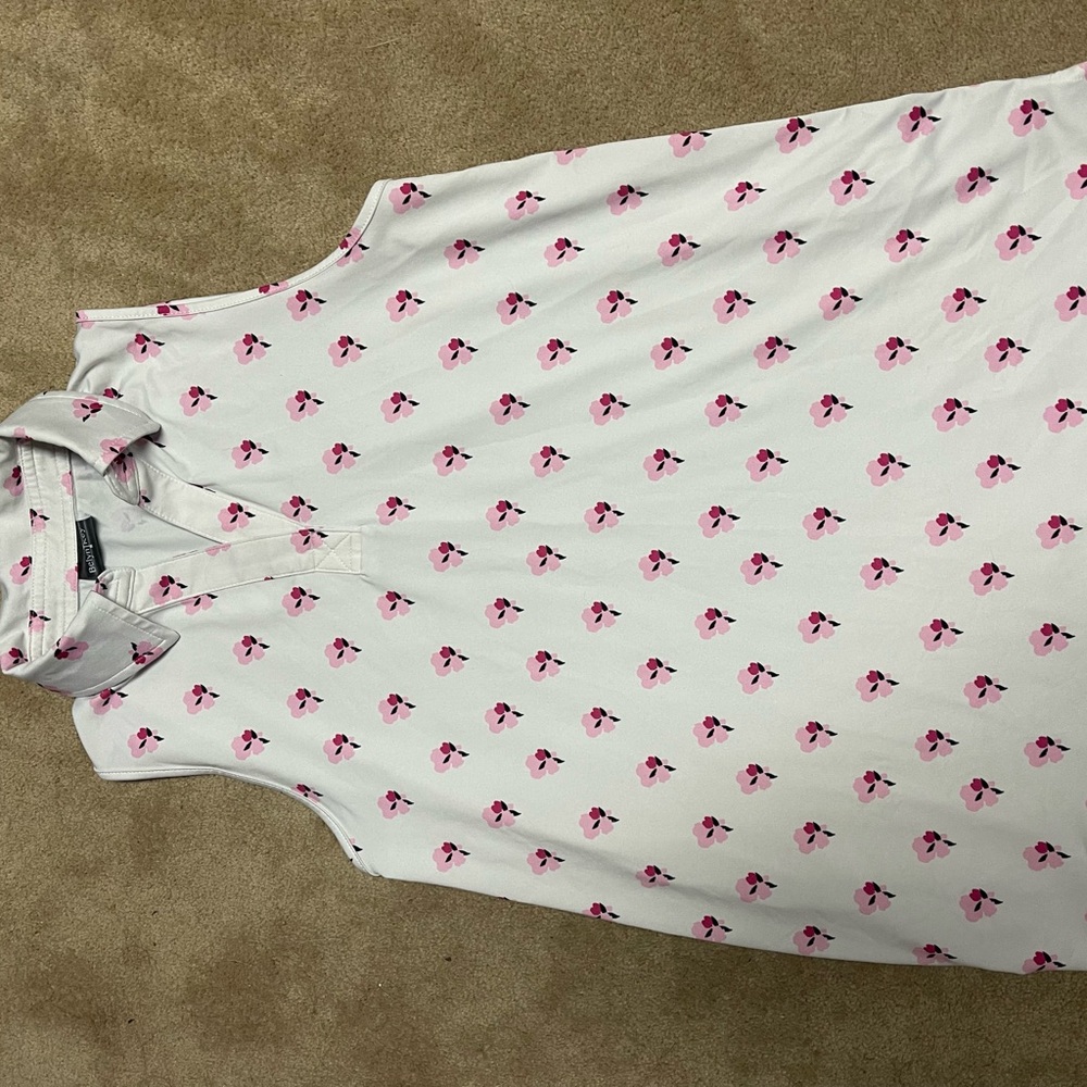 Sleeveless White Golf Shirt with Pink Floral Pattern